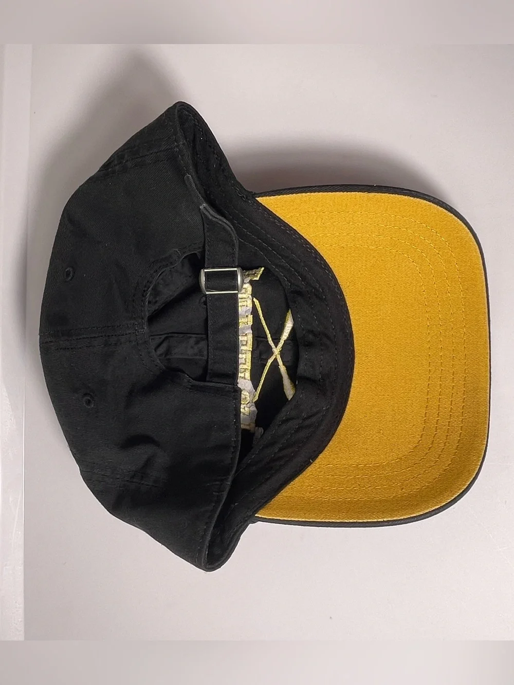 Harry Potter Hufflepuff Alumni Black Yellow Hat